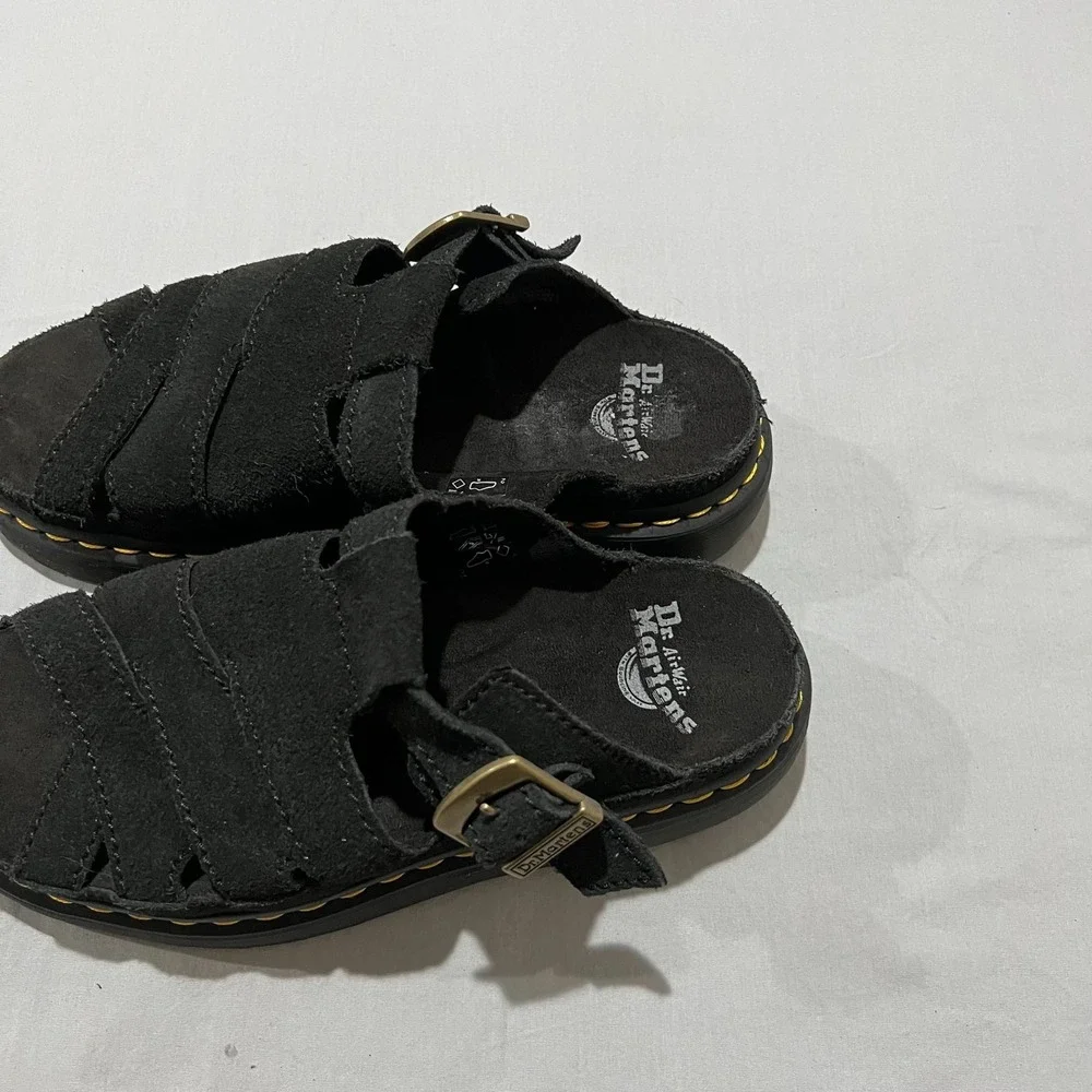 Dr. Martens Mens Black Suede Maxxy Slide Buttersoft Leather Sandals 9M 10 W